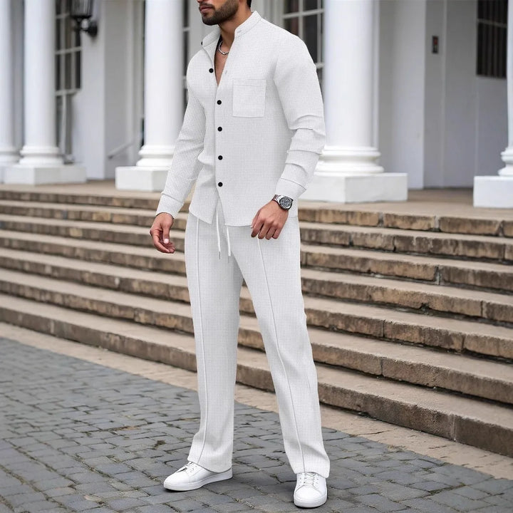 Eleganter Herrenanzug mit Waffelstruktur – Langarmshirt und Bequeme Lange Hosen für Lässige Anlässe 3