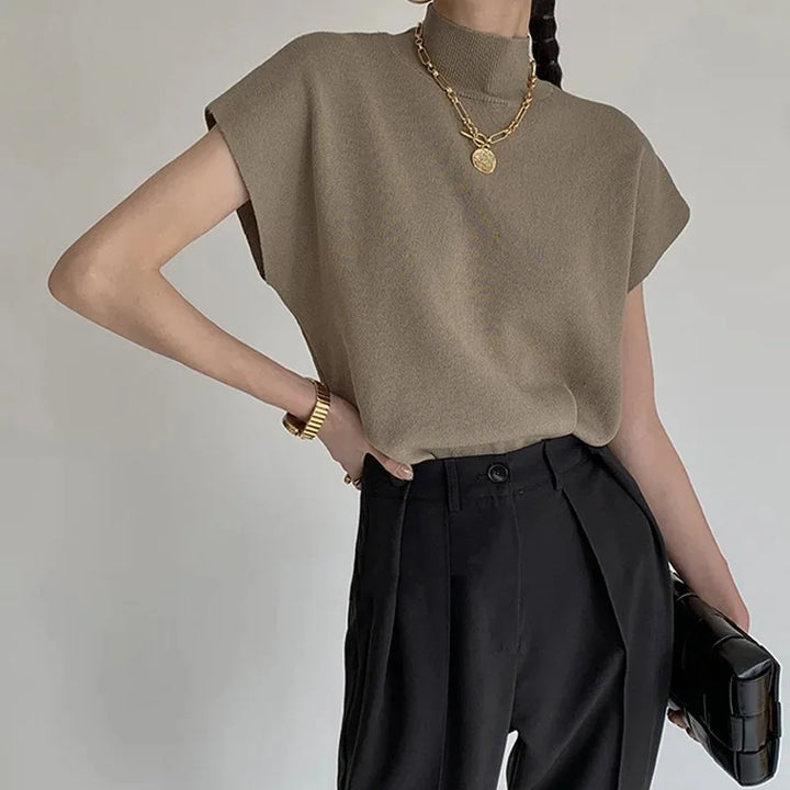 Elegantes Strickoberteil mit Stehkragen und kurzen Ärmeln für Damen – Vielseitiges Büro-Outfit 3