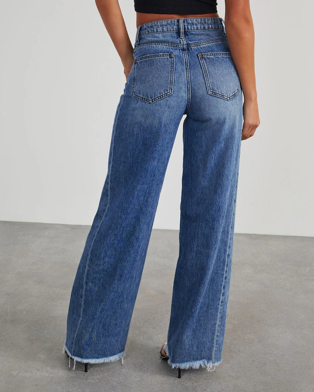 Flared Jeans Damen mit Hohem Bund und Raw-Hem für Urbanen Style 8
