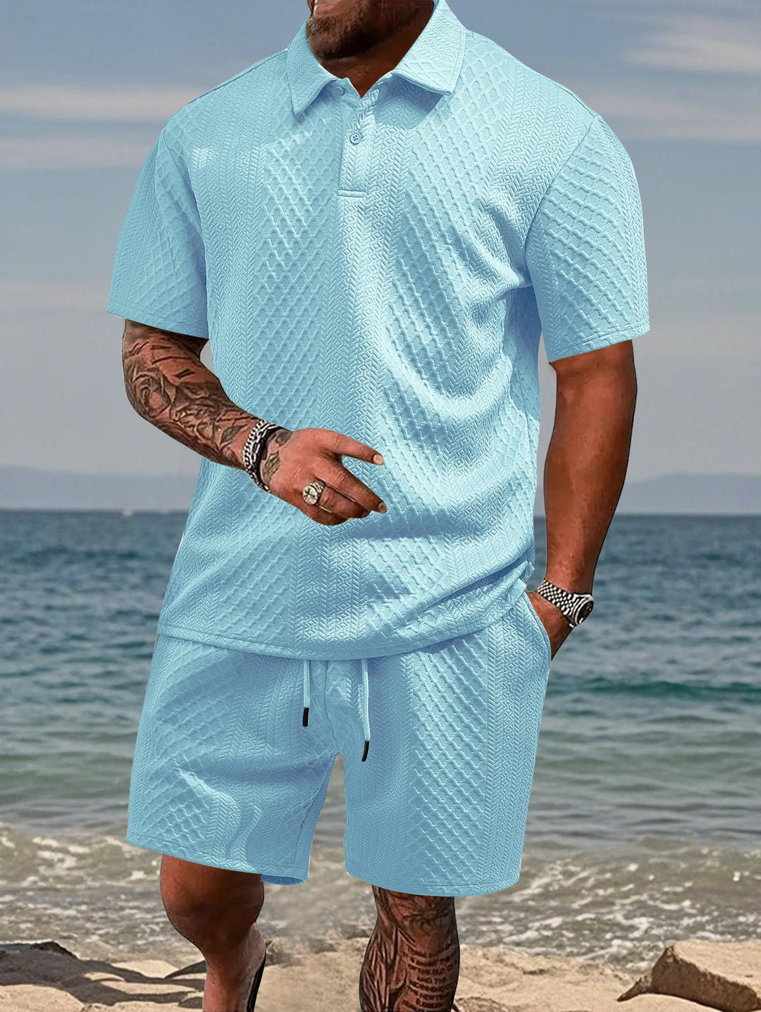 Herren Poloshirt und Shorts Set aus Leichtem Strickstoff – Kurzarm, Kordelzug, Ideal für Sommer und Freizeit 0