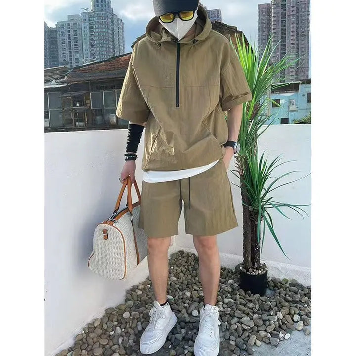 Herren Sommer Set mit Kapuze und Reißverschluss – Lockere Shorts und Oberteil aus Baumwollmischung in Trendfarben 7